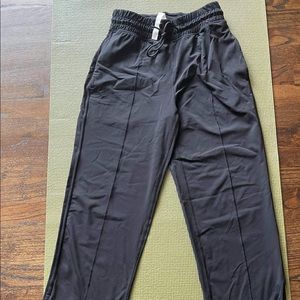 Lululemon Relaxed Fit pant